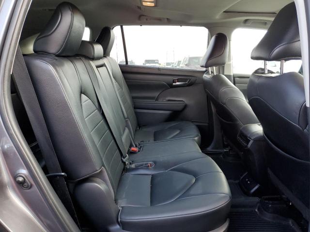 Photo 6 from auction – 2021 TOYOTA HIGHLANDER with VIN 5TDHZRBH4MS533701