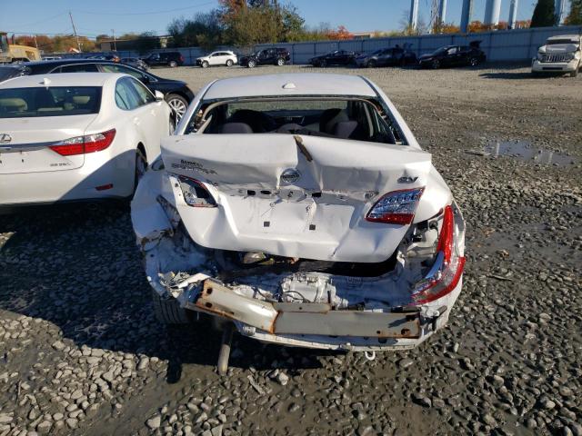 Photo 9 from auction – 2015 NISSAN SENTRA S with VIN 3N1AB7AP1FY324594