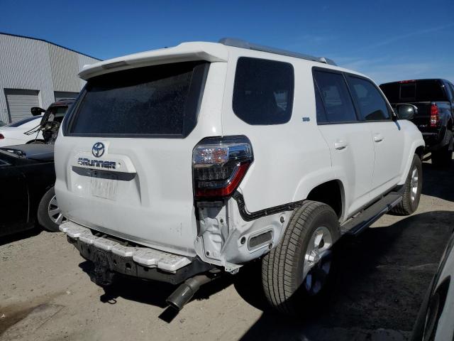 Photo 4 from auction – 2018 TOYOTA 4RUNNER SR with VIN JTEBU5JR6J5493075