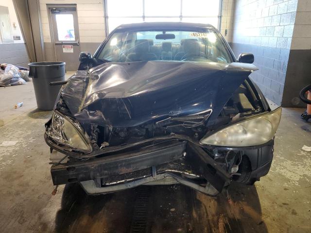 Photo 9 from auction – 2005 TOYOTA CAMRY LE with VIN 4T1BE30K15U006172