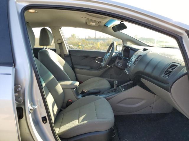 Photo 5 from auction – 2015 KIA FORTE LX with VIN KNAFK4A64F5298902