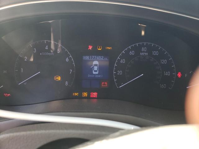 Photo 8 from auction – 2013 HYUNDAI GENESIS 3. with VIN KMHGC4DD1DU214712