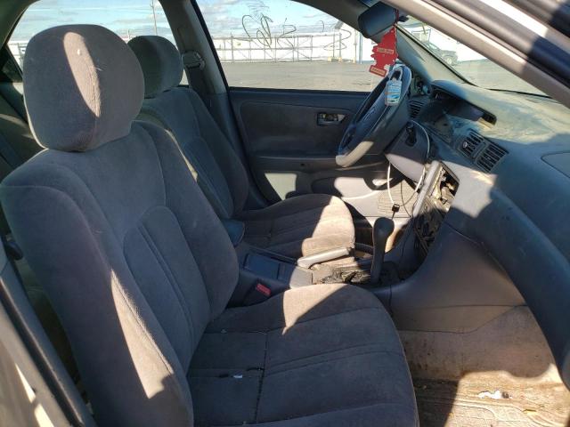 Photo 5 from auction – 2000 TOYOTA CAMRY CE with VIN 4T1BG22K1YU649997