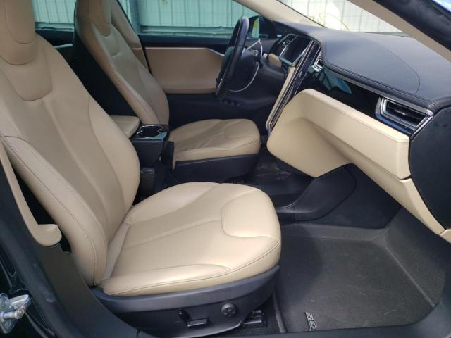 Photo 5 from auction – 2013 TESLA MODEL S with VIN 5YJSA1CN1DFP19638