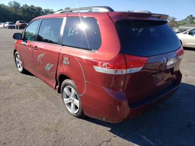 Photo 3 from auction – 2013 TOYOTA SIENNA LE with VIN 5TDKK3DC0DS332628