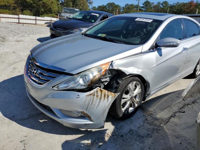 Photo 9 from auction – 2011 HYUNDAI SONATA SE with VIN 5NPEC4ACXBH258027