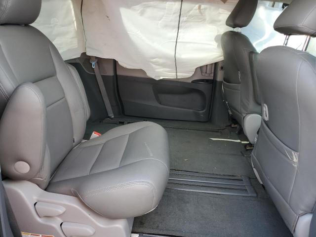 Photo 6 from auction – 2015 TOYOTA SIENNA LE with VIN 5TDKK3DC2FS577725