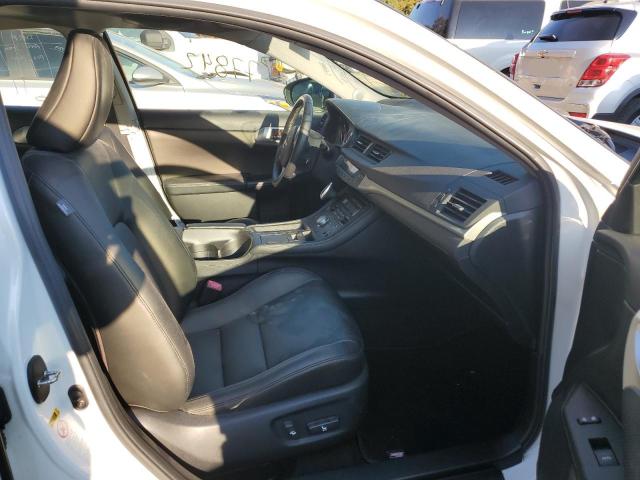 Photo 5 from auction – 2013 LEXUS CT 200 with VIN JTHKD5BHXD2129837
