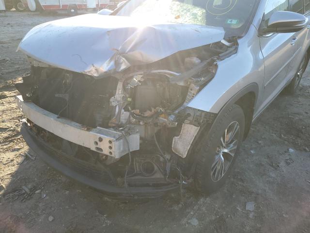 Photo 9 from auction – 2016 TOYOTA HIGHLANDER with VIN 5TDJKRFH8GS334123