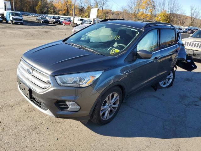 Photo 2 from auction – 2017 FORD ESCAPE SE with VIN 1FMCU9GD0HUD23804