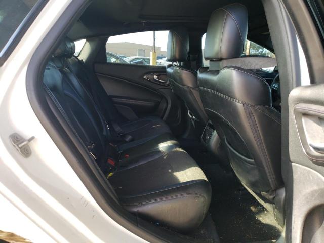 Photo 6 from auction – 2015 CHRYSLER 200 S with VIN 1C3CCCBG2FN528106