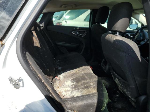 Photo 6 from auction – 2016 CHRYSLER 200 LIMITE with VIN 1C3CCCAB0GN107797