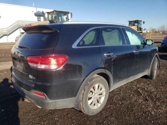 Photo 4 from auction – 2017 KIA SORENTO LX with VIN 5XYPGDA54HG213955