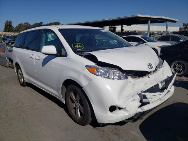 Photo 1 from auction – 2017 TOYOTA SIENNA LE with VIN 5TDKZ3DC2HS808721
