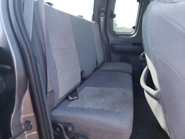 Photo 6 from auction – 2004 FORD F-150 HERI with VIN 2FTRX18W04CA07322