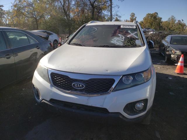 Photo 9 from auction – 2012 KIA SORENTO EX with VIN 5XYKU3A67CG300554