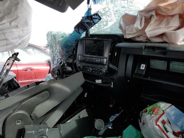 Photo 5 from auction – 2017 CHEVROLET SILVERADO with VIN 1GCVKREC5HZ314807