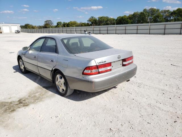 Photo 3 from auction – 2000 LEXUS ES 300 with VIN JT8BF28G0Y0265032