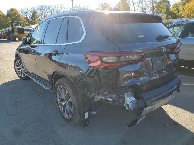 Photo 3 from auction – 2019 BMW X5 XDRIVE4 with VIN 5UXCR6C53KLL01892