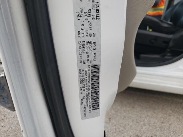 Photo 10 from auction – 2016 CHRYSLER TOWN & COU with VIN 2C4RC1BG8GR148119