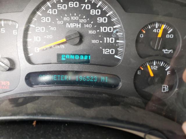 Photo 8 from auction – 2004 CHEVROLET SILVERADO with VIN 2GCEK19T141248867