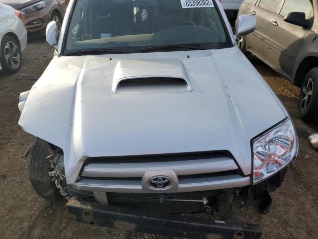 Photo 7 from auction – 2005 TOYOTA 4RUNNER SR with VIN JTEBU14R858037006