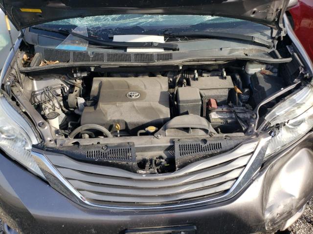 Photo 7 from auction – 2011 TOYOTA SIENNA XLE with VIN 5TDYK3DC8BS026347