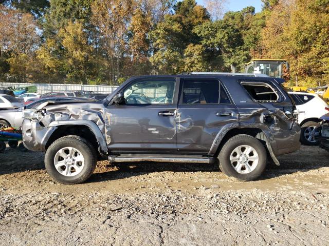 Photo 9 from auction – 2015 TOYOTA 4RUNNER SR with VIN JTEZU5JRXF5094756