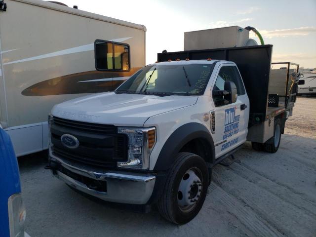 Photo 2 from auction – 2019 FORD F550 SUPER with VIN 1FDUF5GT0KDA25260
