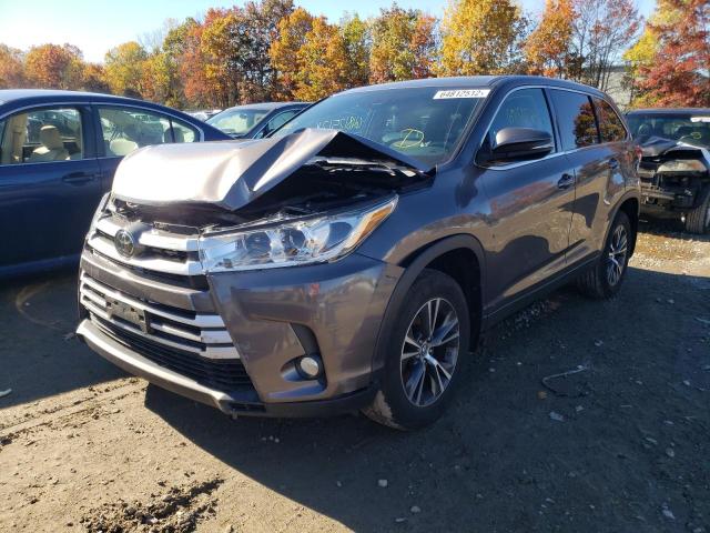Photo 2 from auction – 2017 TOYOTA HIGHLANDER with VIN 5TDBZRFH8HS393142