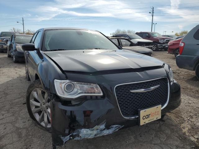 Photo 9 from auction – 2018 CHRYSLER 300 TOURIN with VIN 2C3CCARG7JH175194