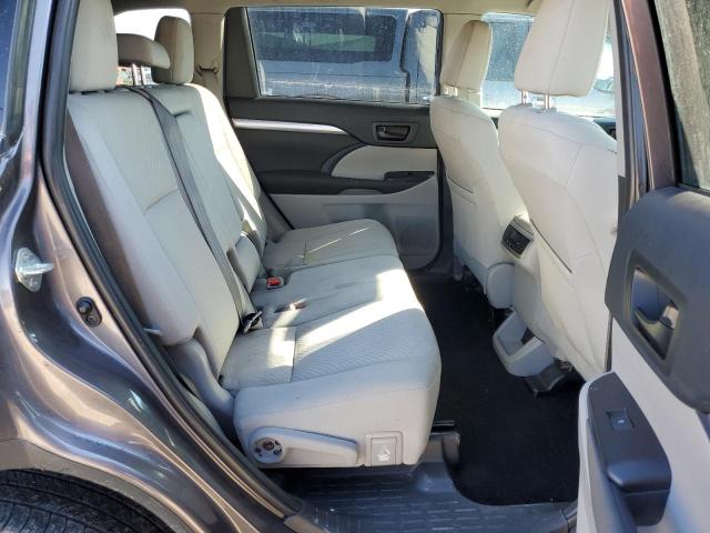Photo 6 from auction – 2019 TOYOTA HIGHLANDER with VIN 5TDBZRFH0KS955770