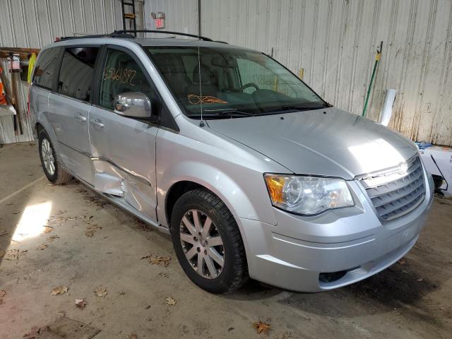 Photo 1 from auction – 2010 CHRYSLER TOWN & COU with VIN 2A4RR5DX8AR239704