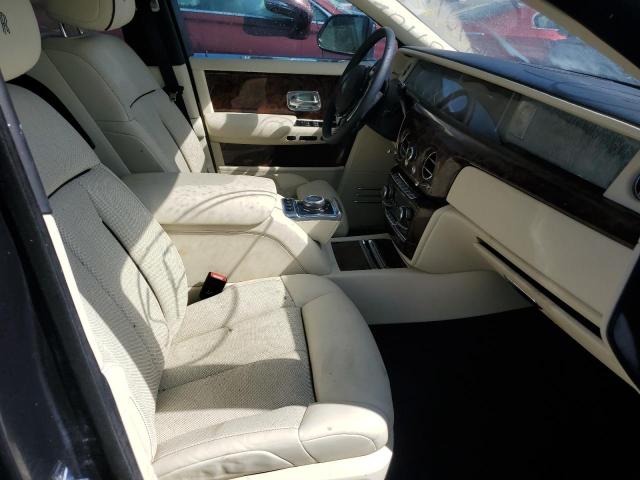 Photo 5 from auction – 2019 ROLLS-ROYCE PHANTOM with VIN SCA687S57KU104685