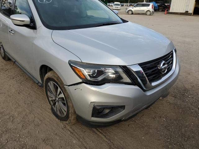 Photo 9 from auction – 2017 NISSAN PATHFINDER with VIN 5N1DR2MM2HC637199