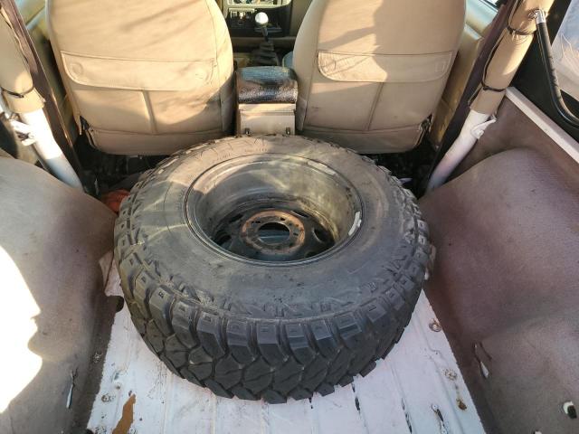 Photo 6 from auction – 2000 JEEP WRANGLER / with VIN 1J4FA59S2YP787149