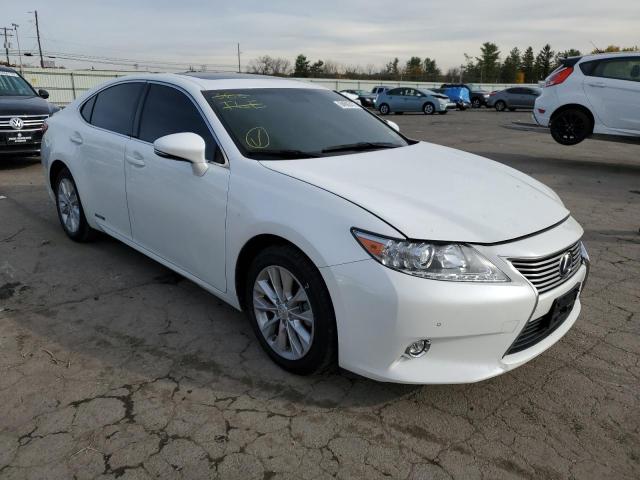 LEXUS ES 300H 2015 with VIN JTHBW1GG9F2092821 - Photo from auction