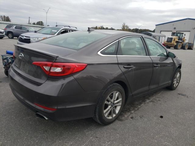 Photo 4 from auction – 2017 HYUNDAI SONATA SE with VIN 5NPE24AF1HH536982