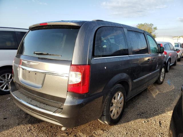 Photo 4 from auction – 2016 CHRYSLER TOWN & COU with VIN 2C4RC1BG8GR301338
