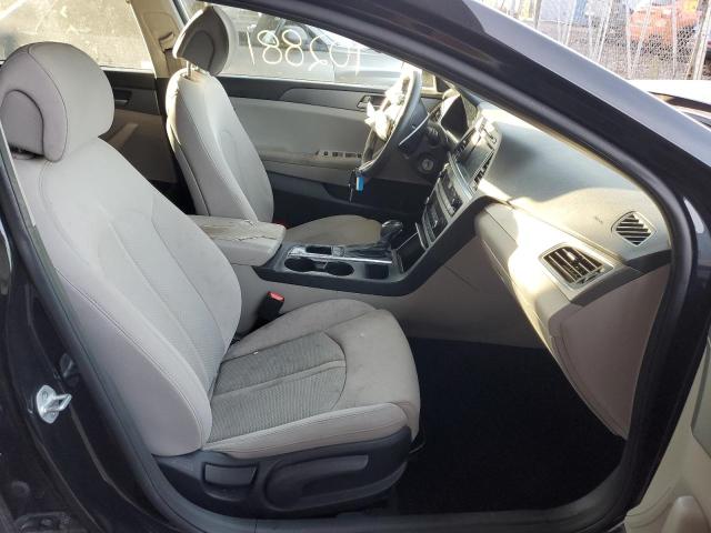Photo 5 from auction – 2016 HYUNDAI SONATA SE with VIN 5NPE24AF2GH391191