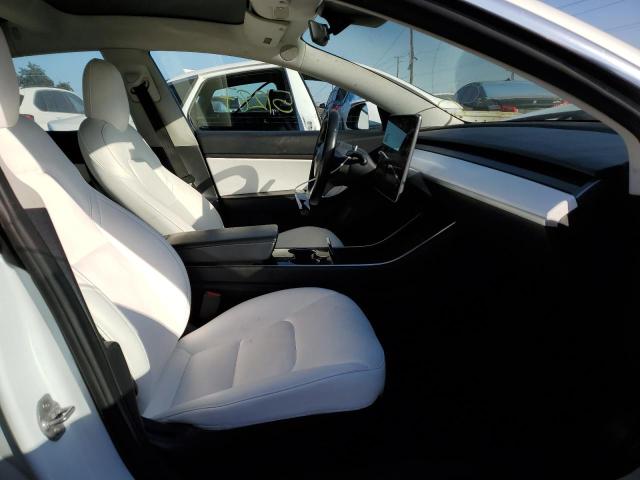 Photo 5 from auction – 2018 TESLA MODEL 3 with VIN 5YJ3E1EA0JF168553