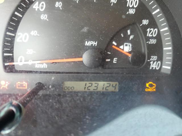 Photo 8 from auction – 2003 TOYOTA CAMRY LE with VIN 4T1BE32K83U188009