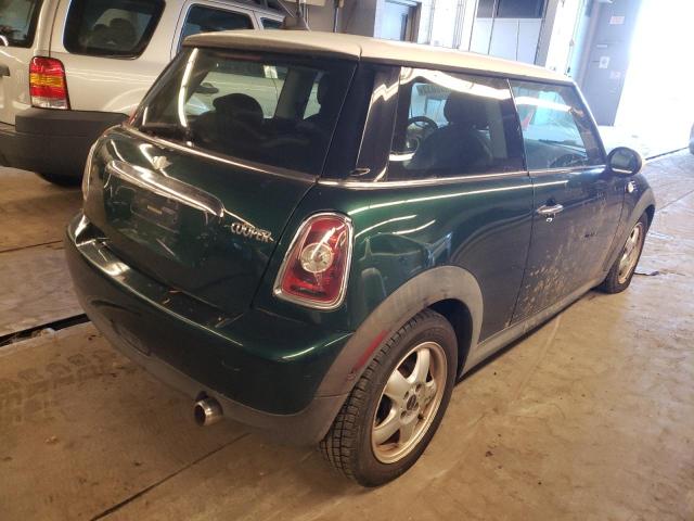 Photo 4 from auction – 2007 MINI COOPER with VIN WMWMF33597TU61373