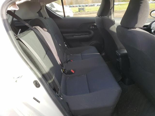 Photo 6 from auction – 2015 TOYOTA PRIUS C with VIN JTDKDTB38F1585984