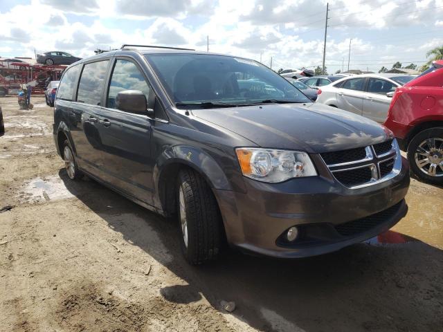 DODGE GRAND CARA 2018 with VIN 2C4RDGCG8JR215551 - Photo from auction