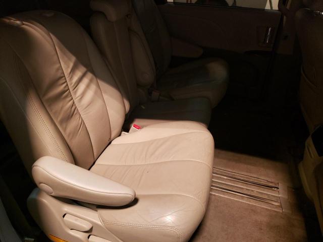 Photo 6 from auction – 2011 TOYOTA SIENNA XLE with VIN 5TDYK3DCXBS153598