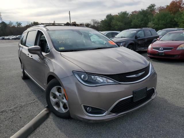 CHRYSLER PACIFICA T 2017 with VIN 2C4RC1EG2HR788856 - Photo from auction