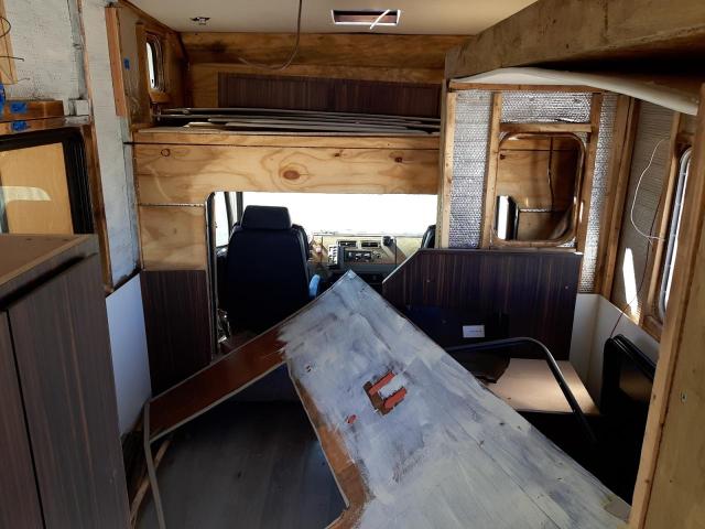 Photo 6 from auction – 2002 FREIGHTLINER MEDIUM CON with VIN 1FVABGAS22HJ58551