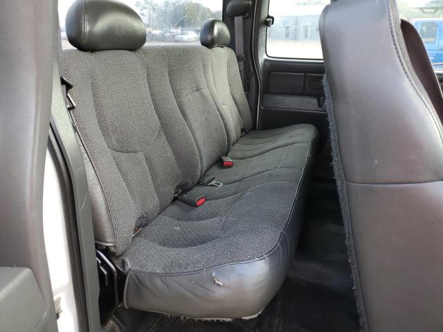 Photo 6 from auction – 2005 CHEVROLET SILVERADO with VIN 1GCHC29U85E331401