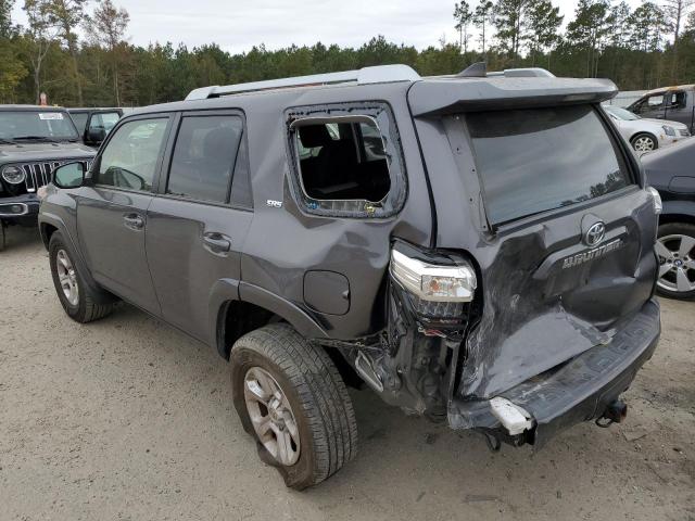 Photo 3 from auction – 2018 TOYOTA 4RUNNER SR with VIN JTEZU5JR7J5167235